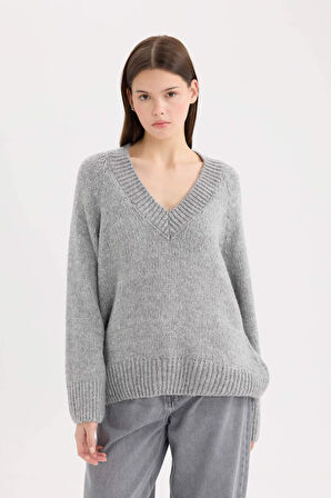Oversize Geniş Kalıp V Yaka Basic Düz Bordo Triko Kazak