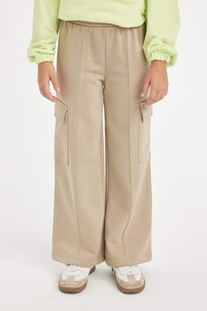 DeFacto Kız Çocuk Wide Leg Bol Geniş Bol Paça Kargo Cepli Eşofman Altı D0744A824AUGR276
