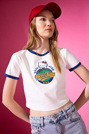 DeFacto Coool Hello Kitty Fitted Ribana Kısa Kollu Tişört D4214AX24HSWT32