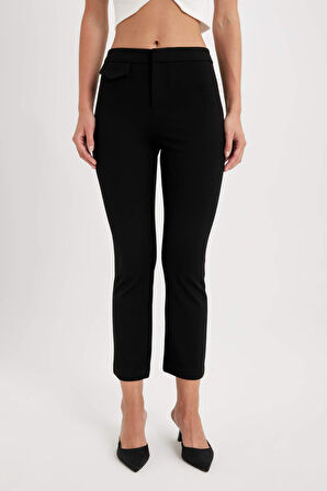 DeFacto Flare Fit Süs Cepli Yüksek Bel Pantolon D4787AX24HSBK81