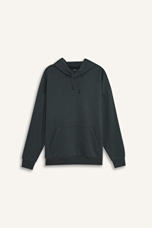 DeFacto Oversize Geniş Kalıp Kapüşonlu Kanguru Cepli Basic Düz Sweatshirt X8287AZ24AUGN1082