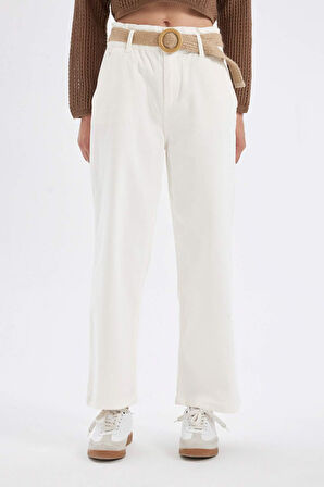 DeFacto Gabardin Kumaş Pantolon Paperbag Cepli Yüksek Bel Duble Paça Basic Düz Kemerli D3781AX24AUER98