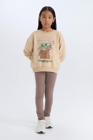 DeFacto Kız Çocuk Star Wars-Mandalorian Relax Fit Bisiklet Yaka Sweatshirt D2822A824WNBG387