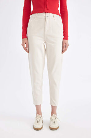 DeFacto Paperbag Gabardin Kumaş Pantolon Yüksek Bel Cepli Basic Düz Standart Paça S2790AZ24WNER238