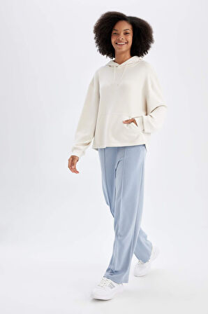 DeFactoFit Sporcu Jogger İnce Eşofman Altı Basic Düz Standart Fit Geniş Paça Skuba Dalgıç Kumaş A5628AX24AUBE748