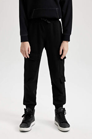 DeFacto Erkek Çocuk Siyah Beli Paçası Lastikli Cepli Jogger Eşofman Altı D3007A824WNBK81