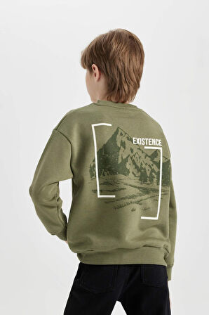 DeFacto Erkek Çocuk Oversize Geniş Kalıp Bisiklet Yaka Sırt Baskılı Sweatshirt D3964A824WNKH262