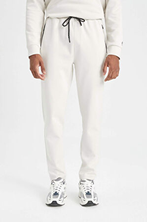 DeFactoFit  Slim Fit Sporcu Jogger Eşofman Altı Dar Kesim Fermuarlı Basic Düz Standart Paça S3309AZ24AUBG721