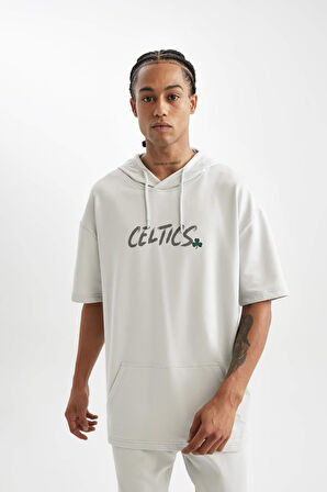 DeFactoFit NBA Boston Celtics Oversize Geniş Kalıp Kapüşonlu Sırt Baskılı Kısa Kollu Tişört C8921AX24AUGR519