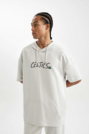 DeFactoFit NBA Boston Celtics Oversize Geniş Kalıp Kapüşonlu Sırt Baskılı Kısa Kollu Tişört C8921AX24AUGR519