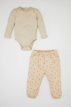 DeFacto Kız Bebek 2'li Takım Twill Baskılı Uzun Kollu Çıtçıtlı Body Beli Lastikli Desenli Alt D4116A524WNER68