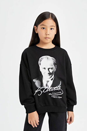 DeFacto Kız Çocuk Oversize Geniş Kalıp Bisiklet Yaka Atatürk Baskılı Sweatshirt D4187A824WNBK81