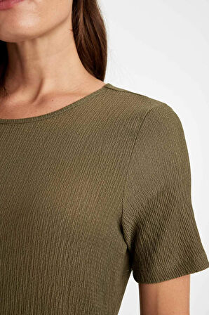 DeFacto Flare Fit Bisiklet Yaka Bürümcük Kısa Kollu Midi Elbise D4661AX24HSKH438