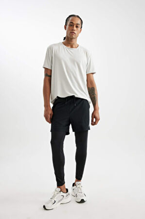 DeFactoFit Slim Fit Dar Kesim Sporcu Dokuma Şort