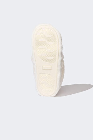 Kadın Düz Taban Slip On Ev Terliği