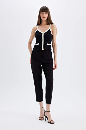DeFacto Slim Fit Dar Kesim V Yaka Fitilli Kaşkorse Atlet D5404AX24SMBK81