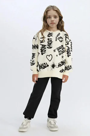 DeFacto Kız Çocuk 2'li Takım Desenli Bisiklet Yaka Sweatshirt Beli Lastikli Eşofman Altı D4871A824WNER103