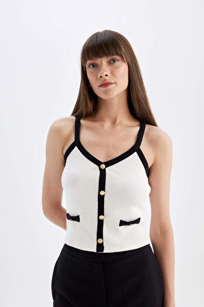 DeFacto Slim Fit Dar Kesim V Yaka Fitilli Kaşkorse Askılı Atlet D5404AX24SMER105