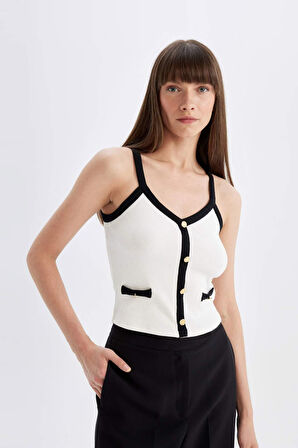 DeFacto Slim Fit Dar Kesim V Yaka Fitilli Kaşkorse Askılı Atlet D5404AX24SMER105