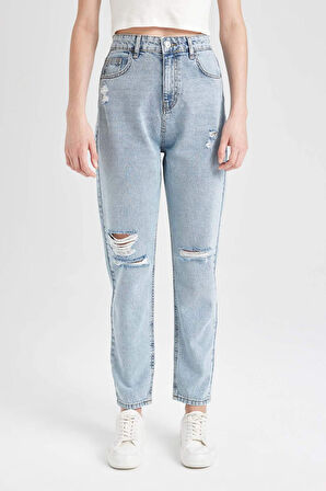 DeFacto Lina Mom Fit Yıkamalı Jean Pantolon Yırtık Detaylı Yüksek Bel Bilek Boy C7615AX24AUNM39