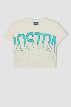 DeFacto Kız Çocuk NBA Boston Celtics Bisiklet Yaka Kısa Kollu Tişört C5774A824SMER99