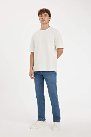 DeFacto Sergio Regular Fit Normal Kalıp Normal Bel Boru Paça Jean Pantolon A6948AX24AUNM28