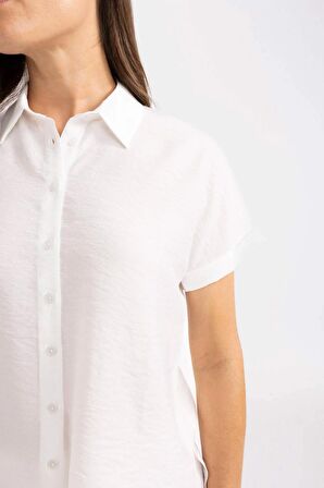 DeFacto Regular Fit Kısa Kollu Beyaz Gömlek C9621AX24SMWT32