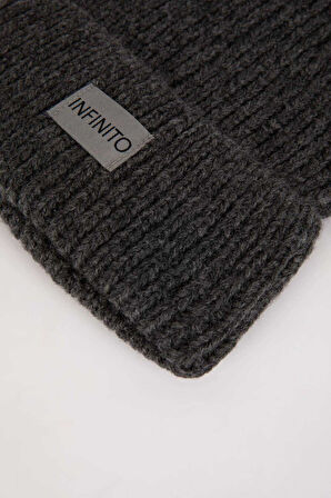 DeFacto Erkek Dokuma Etiketli Bere U9177AZ24WNAR42