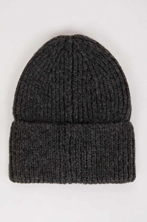 DeFacto Erkek Dokuma Etiketli Bere U9177AZ24WNAR42