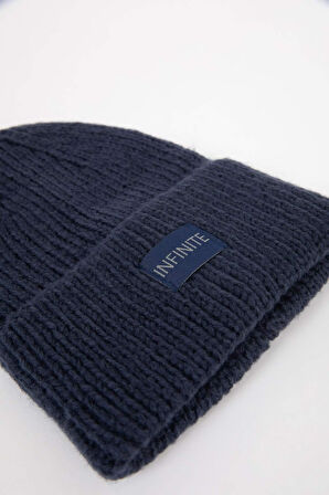 DeFacto Erkek Dokuma Etiketli Bere U9177AZ24WNIN8