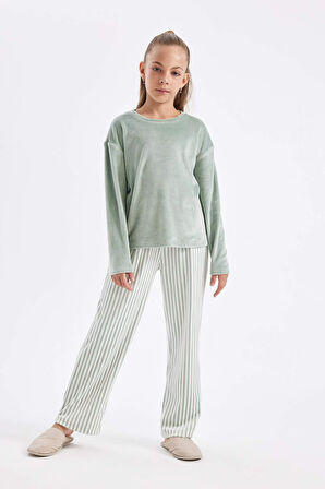 DeFacto Kız Çocuk Polar Uzun Kollu Pijama Takımı D1068A824WNGN1123
