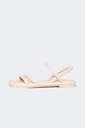 DeFacto Kadın Düz Taban Suni Deri Sandalet D0765AX24HSBG26