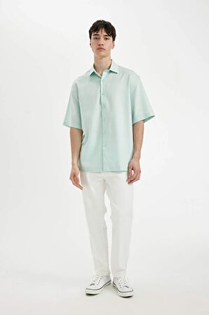 DeFacto Relax Fit Yazlık Tensel Basic Düz Kısa Kollu Gömlek C4316AX24SMGN1169