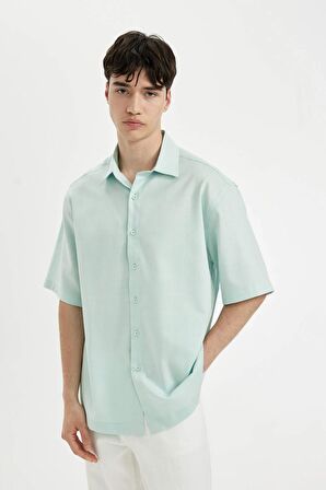 DeFacto Relax Fit Yazlık Tensel Basic Düz Kısa Kollu Gömlek C4316AX24SMGN1169