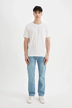 DeFacto Sergio Regular Fit Normal Kalıp Normal Bel Boru Paça Jean Pantolon D1826AX24SMNM39