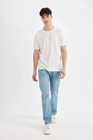 DeFacto Sergio Regular Fit Normal Kalıp Normal Bel Boru Paça Jean Pantolon D1826AX24SMNM39