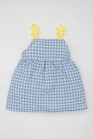 DeFacto Kız Bebek Kareli Kolsuz Krinkıl Elbise D0603A524SMBE366