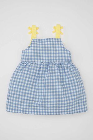 DeFacto Kız Bebek Kareli Kolsuz Krinkıl Elbise D0603A524SMBE366