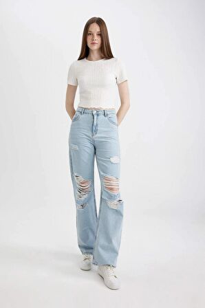 DeFacto Fitted Bisiklet Yaka Bürümcük Kısa Kollu Tişört A6179AX24SMWT32