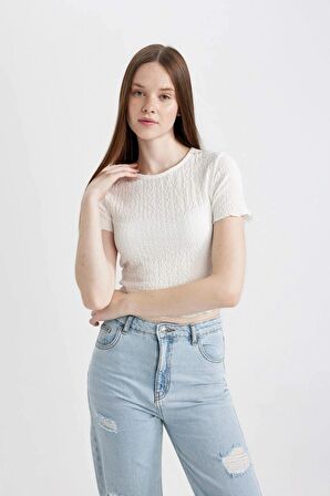 DeFacto Fitted Bisiklet Yaka Bürümcük Kısa Kollu Tişört A6179AX24SMWT32