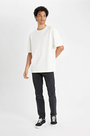 Slim Tapered Fit Dar Kalıp Normal Bel Daralan Paça Jean Pantolon