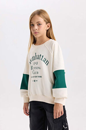 DeFacto Kız Çocuk Oversize Geniş Kalıp Bisiklet Yaka Baskılı Sweatshirt D1106A824AUER233