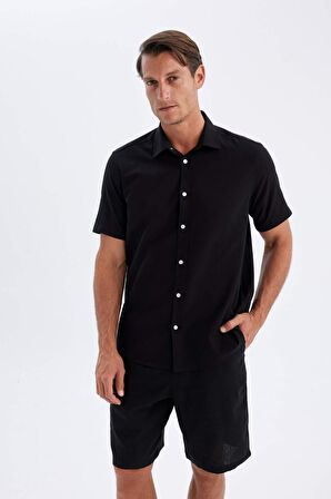 DeFacto Regular Fit Yazlık Polo Yaka Pamuklu Basic Düz Kısa Kollu Gömlek D1057AX24SMBK81