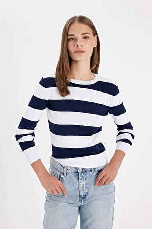 W0052 Regular Fit Bisiklet Yaka Çizgili Triko Kazak