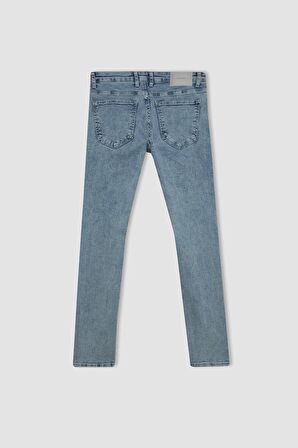 DeFacto Carlo Skinny Fit Ekstra Dar Kalıp Normal Bel Ekstra Dar Paça Jean Pantolon D1821AX24SMNM63