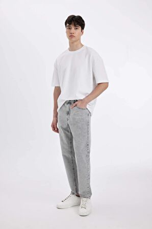 DeFacto 90's Slim Fit Dar Kalıp Yüksek Bel Dar Paça Jean Pantolon D2367AX24SMNM18