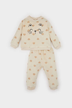Kız Bebek Pijama Takımı Kalp Desenli Velur Uzun Kollu Üst Uzun Alt