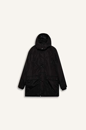 DeFacto Regular Fit Kapüşonlu Fermuarlı Cepli Hafif Uzun Parka D5972AX24CWBK27