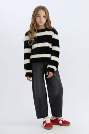 DeFacto Kız Çocuk Barrel Fit Bilek Boy Geniş Bol Paça Jean Pantolon D5448A824WNNM36