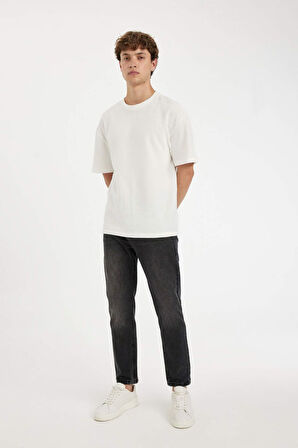 DeFacto %100 Pamuk 90's Slim Fit Dar Kalıp Yüksek Bel Dar Paça Siyah Jean Pantolon D6612AX24AUNM40